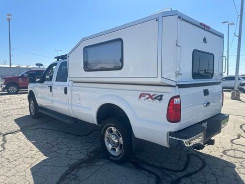 Used 2016 Ford F250 XLT w/ XLT Value Package AWD/4WD image 3