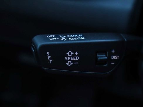 New 2025 Audi Q5 Premium Plus image 30