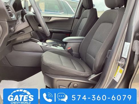 Used 2023 Ford Escape Active AWD/4WD image 13