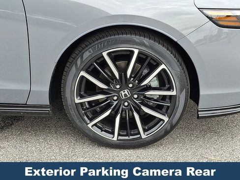 Used 2024 Honda Accord Touring image 10