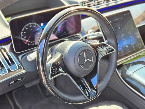 Certified 2023 Mercedes-Benz S 580 4MATIC Sedan image 19