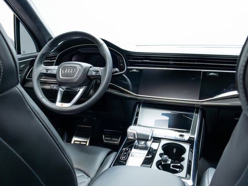 Used 2023 Audi SQ7 Prestige image 32