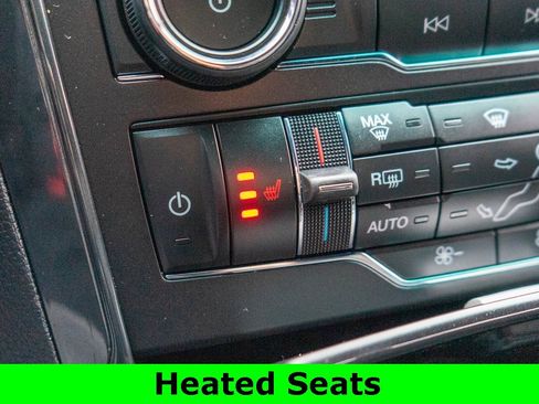 Used 2017 Ford Explorer XLT w/ Equipment Group 202A image 25