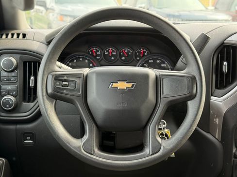 Used 2020 Chevrolet Silverado 1500 Custom w/ Custom Max Trailering Package image 17