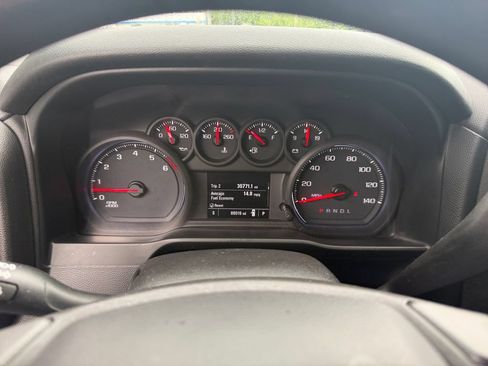 Certified 2019 Chevrolet Silverado 1500 Custom Trail Boss w/ Custom Convenience Package AWD/4WD image 16