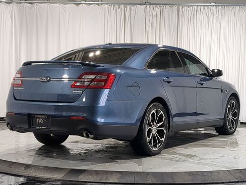 Used 2018 Ford Taurus SHO image 14
