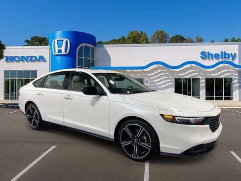 New 2026 Honda Accord SE image 2