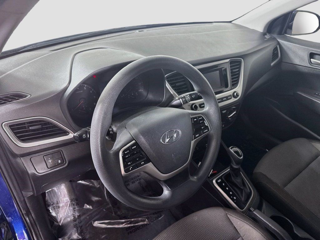 Used 2020 Hyundai Accent SE FWD image 21