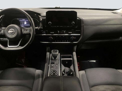 Used 2024 Nissan Pathfinder SV AWD/4WD image 22