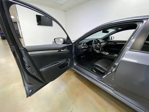 Used 2020 Honda Civic Sport image 15