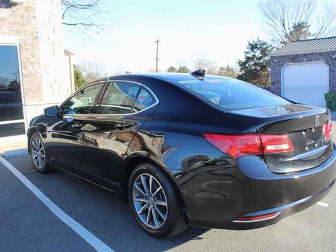 Used 2020 Acura TLX image 9