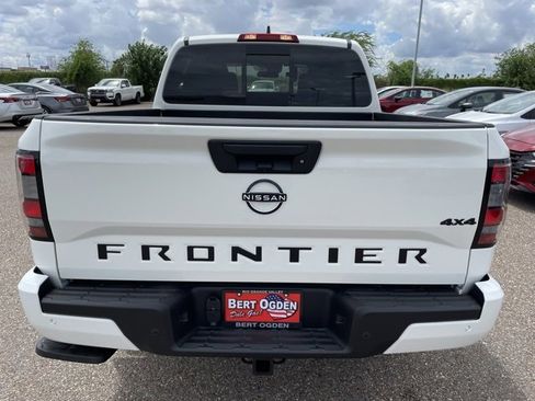 New 2026 Nissan Frontier SV w/ Tow Package image 6