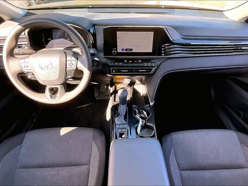 Certified 2025 Toyota Camry LE image 14