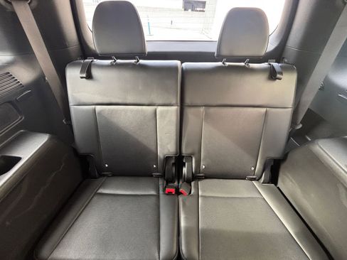 Used 2025 Hyundai Santa Fe SEL image 21