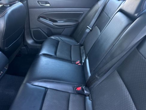 Used 2023 Nissan Altima 2.5 SR image 14