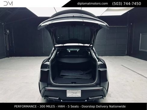 Used 2026 Tesla Model Y Performance AWD/4WD image 40
