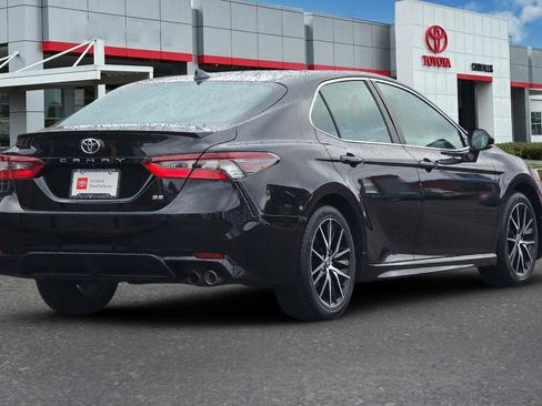 Certified 2023 Toyota Camry SE FWD image 4