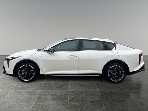 Used 2025 Kia K4 GT-Line w/ GT-Line Sunroof Package image 4