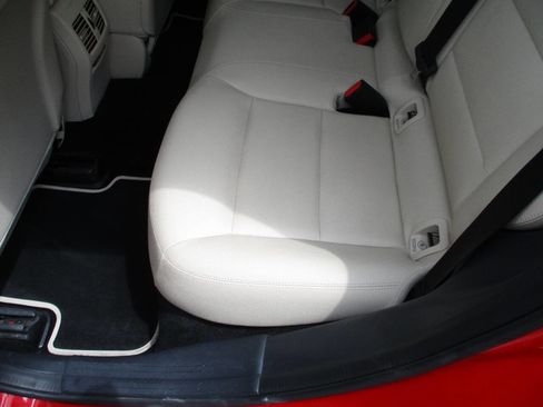 Used 2018 Mercedes-Benz GLA 250 4MATIC image 6