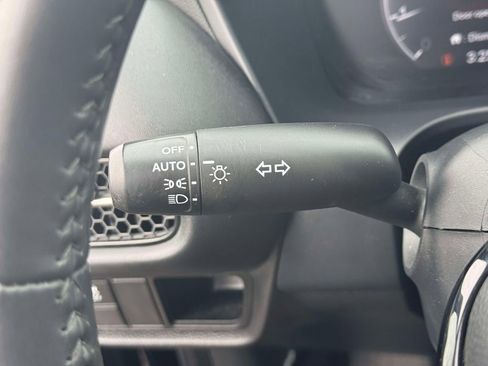 Used 2024 Honda HR-V EX-L image 22