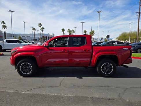 Certified 2025 Toyota Tacoma TRD Sport w/ TRD Sport Upgrade Package image 7