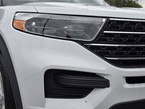 Used 2020 Ford Explorer XLT AWD/4WD image 3