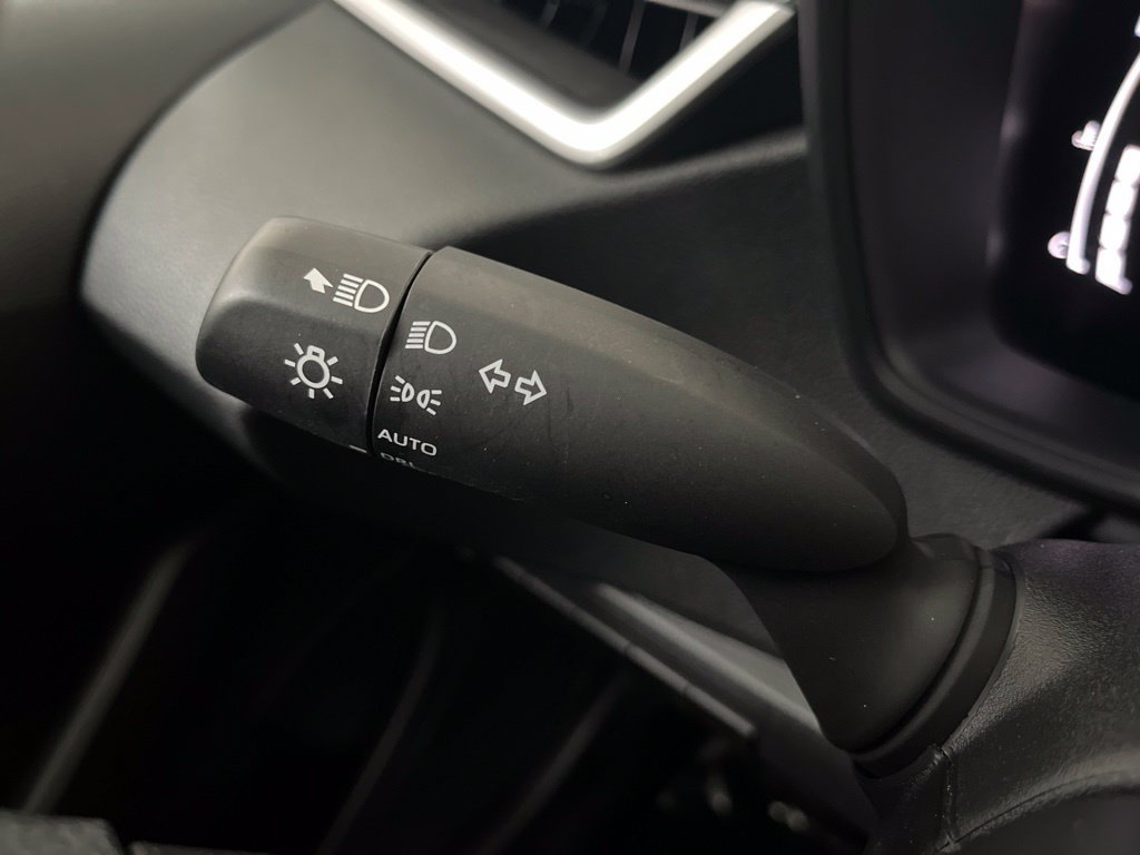 Used 2026 Toyota Corolla LE FWD image 59