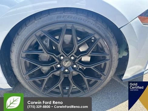Used 2021 Ford Mustang GT Premium w/ Equipment Group 401A RWD image 17