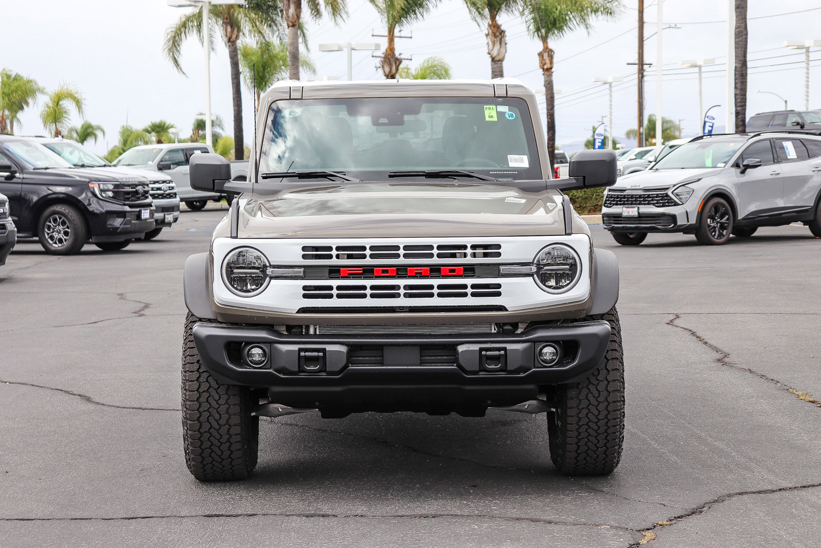 New 2026 Ford Bronco Heritage Edition AWD/4WD image 2