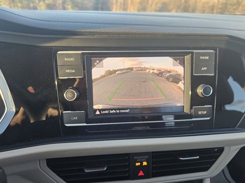 Used 2019 Volkswagen Jetta S image 12