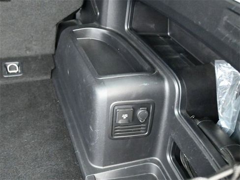 Used 2022 Toyota 4Runner TRD Off-Road Premium image 26