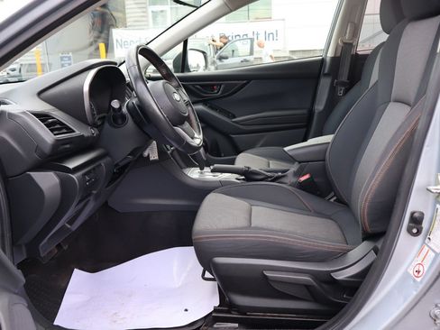 Used 2018 Subaru Crosstrek 2.0i Premium AWD/4WD image 13