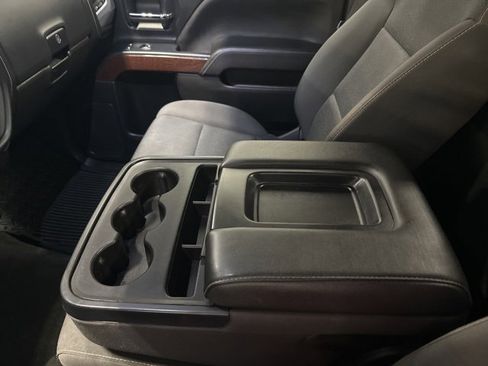 Used 2018 GMC Sierra 1500 SLE w/ SLE Preferred Package image 22