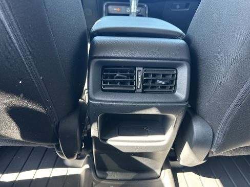 Used 2025 Honda CR-V LX image 16