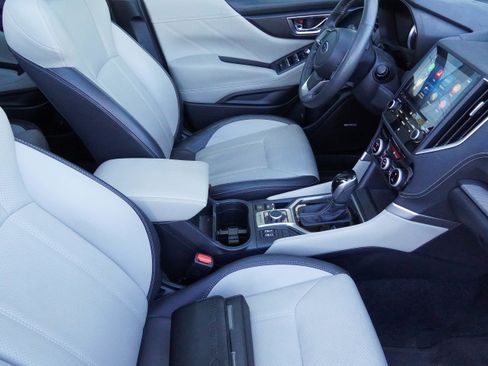 Used 2019 Subaru Forester Limited w/ Popular Package #3 image 12