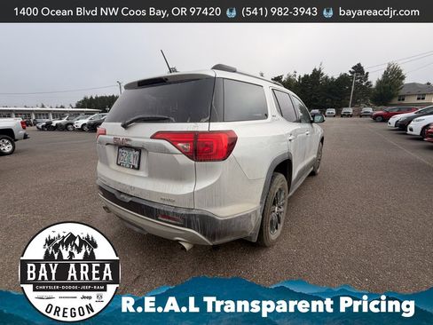 Used 2018 GMC Acadia SLT AWD/4WD image 6