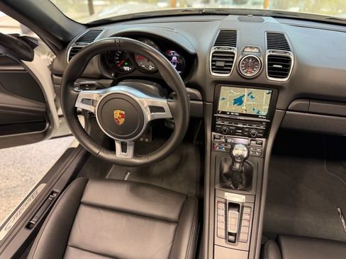 Used 2015 Porsche Boxster S RWD image 25
