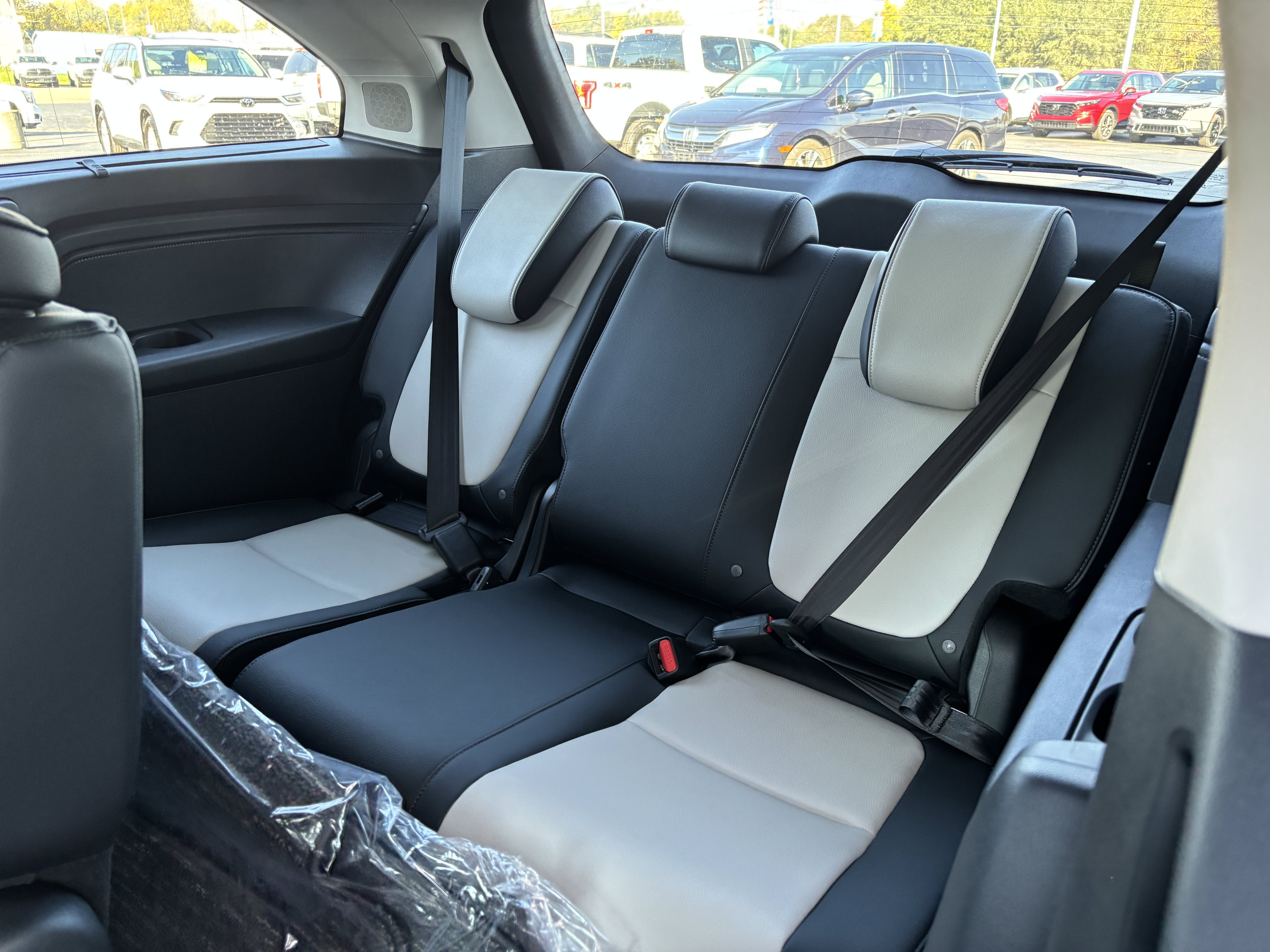 New 2027 Honda Odyssey Elite image 12