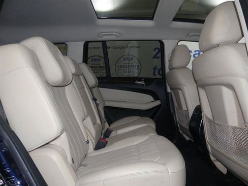 Used 2019 Mercedes-Benz GLS 450 4MATIC image 25