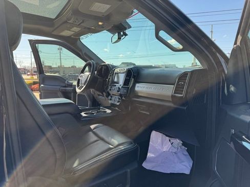 Used 2021 Ford F250 Lariat image 7