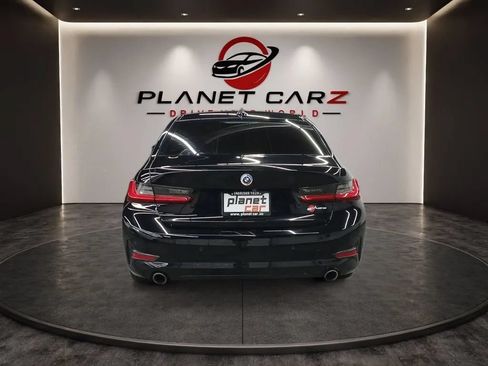 Used 2021 BMW 330i Sedan w/ Driving Assistance Package RWD image 4