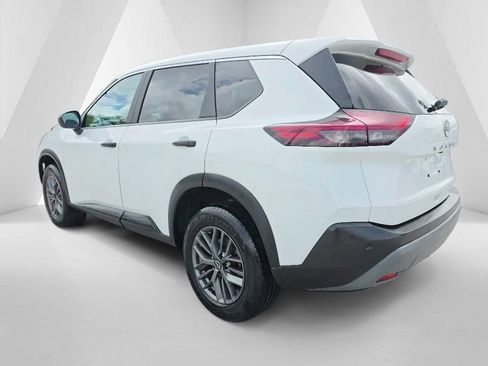 Used 2023 Nissan Rogue S FWD image 7