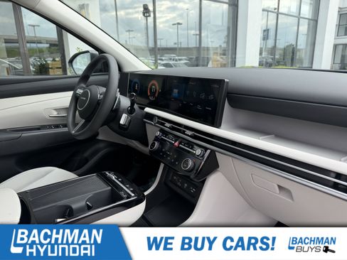 New 2026 Hyundai Tucson Blue SE AWD/4WD image 24