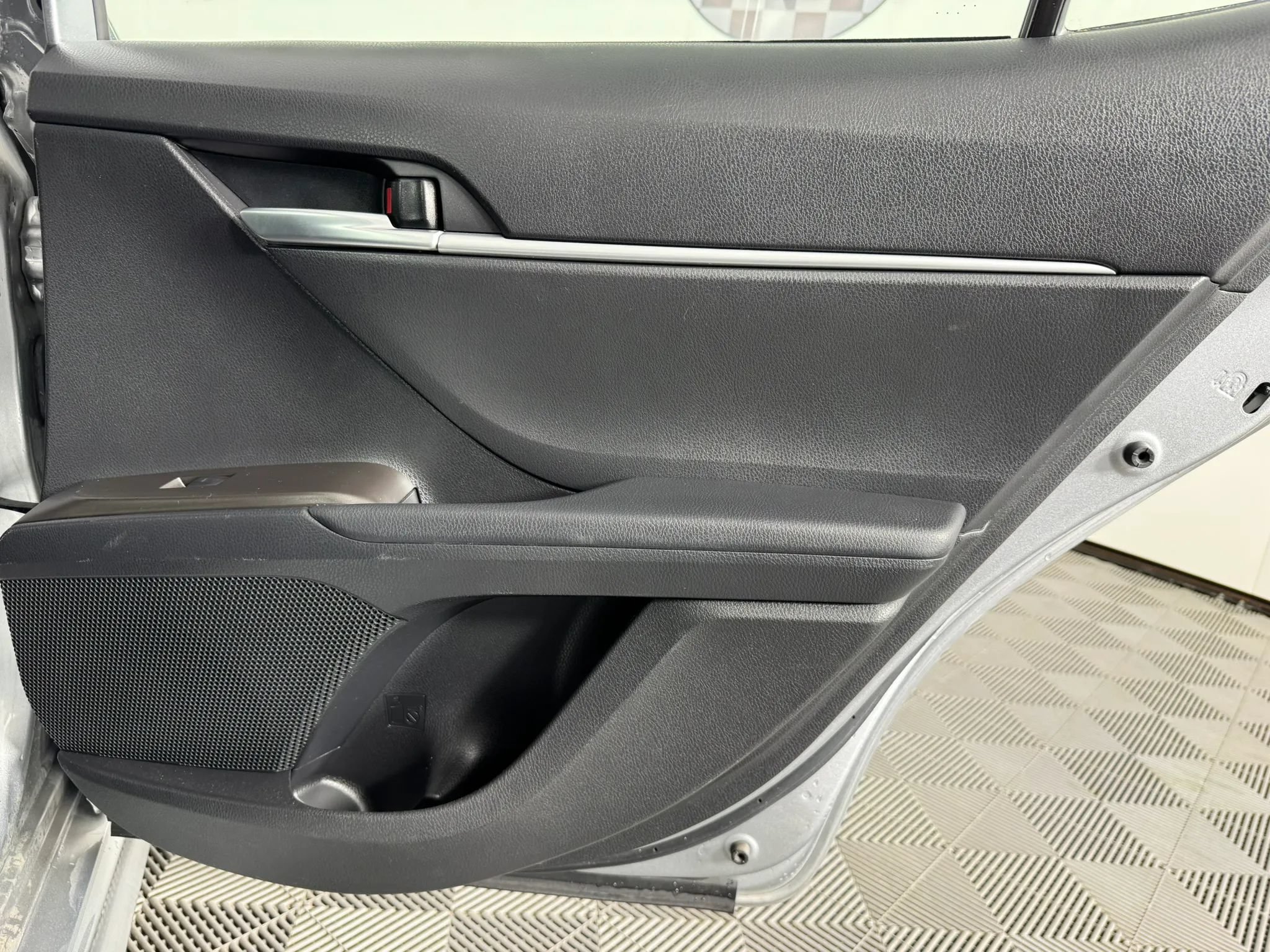 Used 2023 Toyota Camry SE FWD image 38
