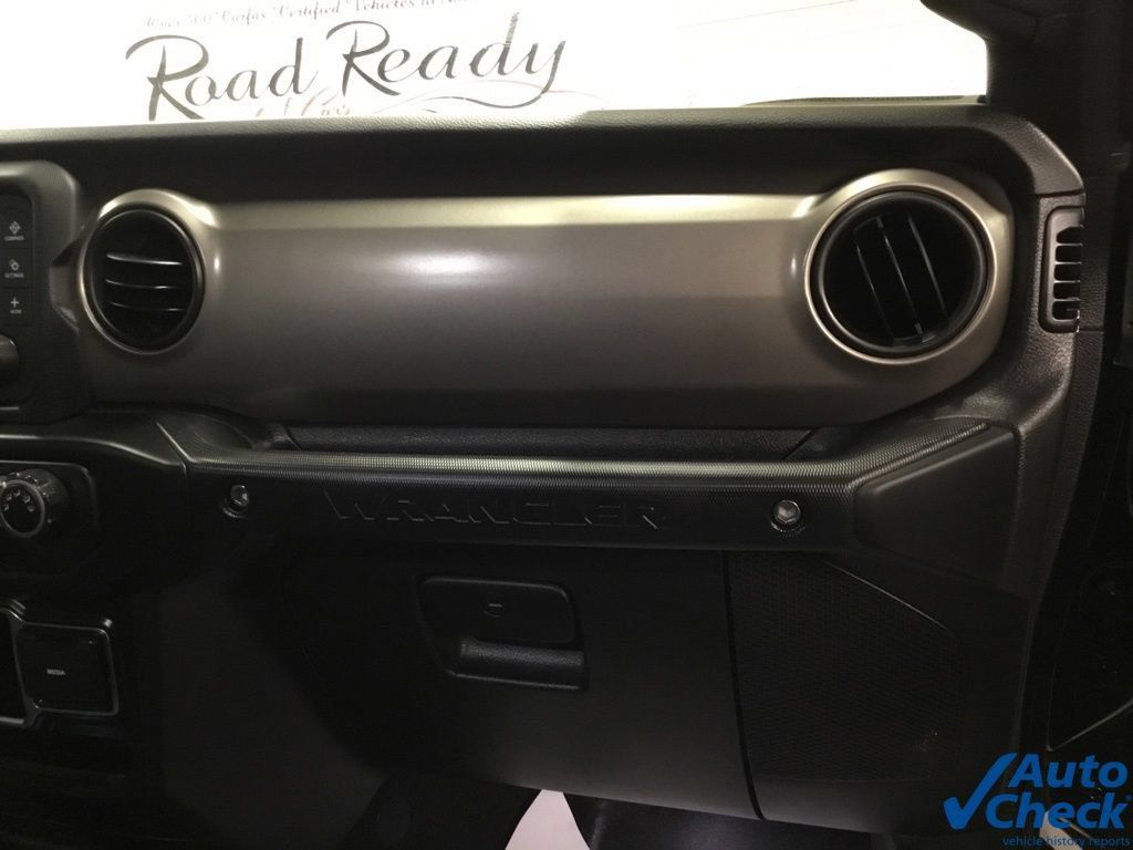 Used 2021 Jeep Wrangler Unlimited Sport AWD/4WD image 41