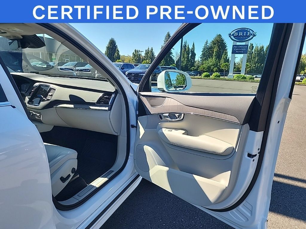 Certified 2024 Volvo XC90 B5 Plus w/ Protection Package Premier AWD/4WD image 19