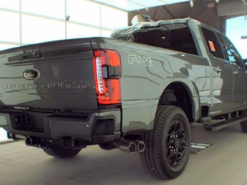 Used 2026 Ford F350 Lariat w/ Black Appearance Package AWD/4WD image 3