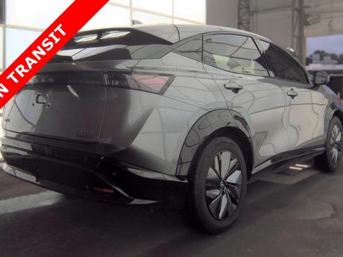 Used 2023 Nissan Ariya AWD image 5