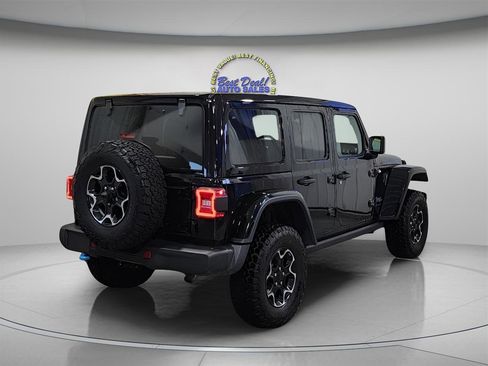 Used 2023 Jeep Wrangler Unlimited Rubicon 4xe w/ Steel Bumper Group AWD/4WD image 6