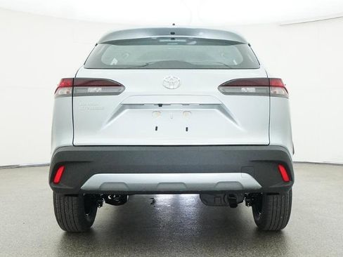 New 2026 Toyota Corolla Cross L image 12